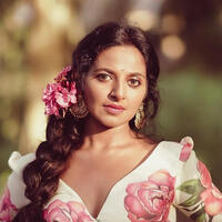 Dhanya Ananya